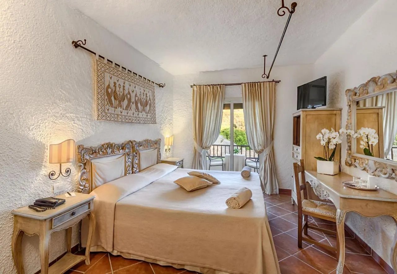 Colonna Gry hotel Capo Testa Santa Teresa Gallura